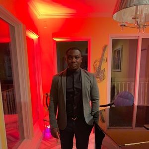 Meet your Posher, Adeyanju